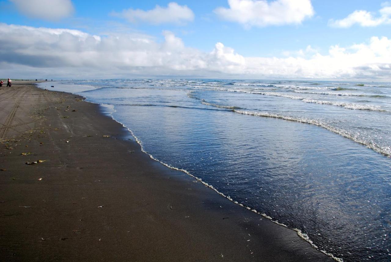 The Sands Resort Ocean Shores Exterior foto